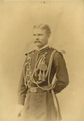 Lieutenant Ernest A. Garlington, 7th U.S. Cavalry, circa 1876.[1]