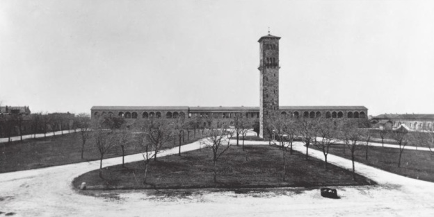 View from inside the quadrangle looking south toward the sally port entrance.[John Manguso, Images of America: Fort Sam Houston (Charleston: Arcadia Publishing Co., 2012), 13.]